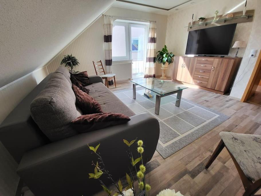 Schoene Mit Eigenem Eingang Und Parkplatz Apartment Fulda